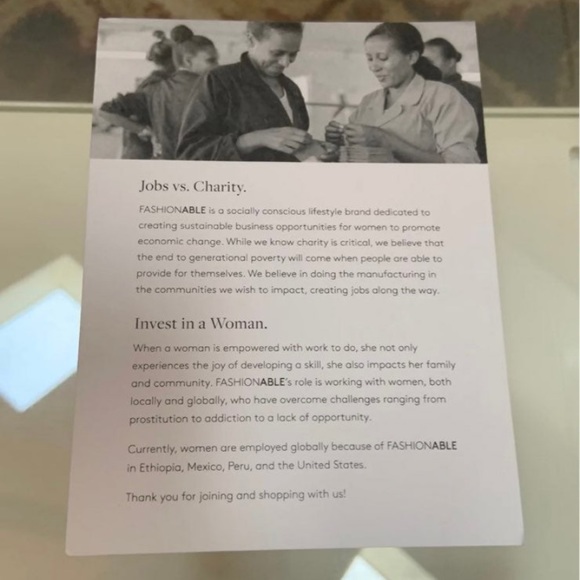 Fashionable Hailu Wallet - Picture 3 of 5